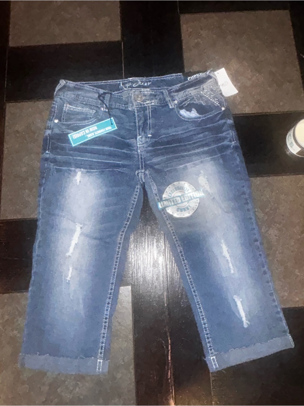 Rue21 Women’s Curvy Dark Blue Distressed Capri Jeans
